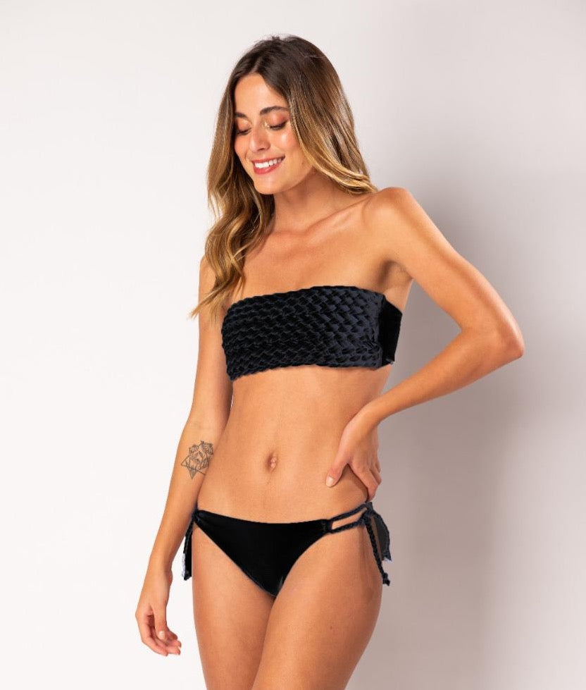 Top Faixa Macramê Preto – Falesia Carioca