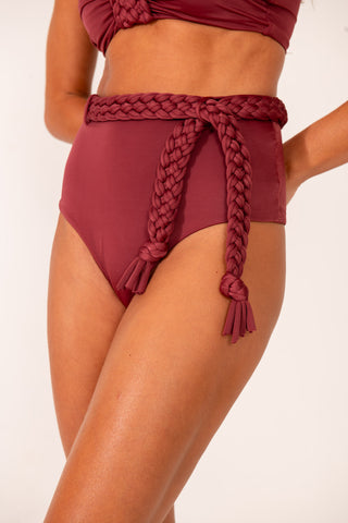 Hotpant Macramê Vinho Tinto