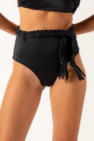 Hotpant Macramê Preta
