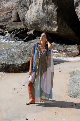Kaftan V gota tule Compose Folha de Céu